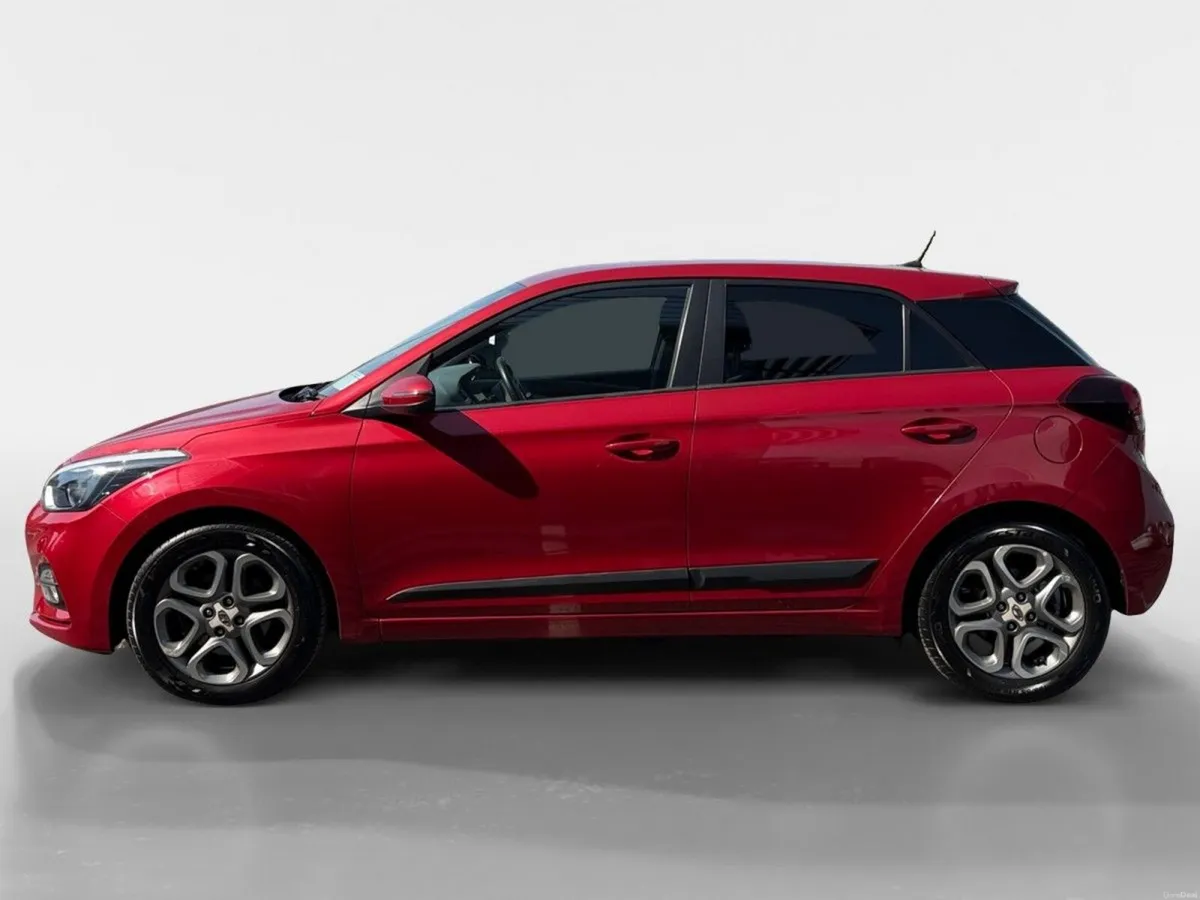 Hyundai i20 1.0 T-GDI Deluxe Plus Auto - Image 2