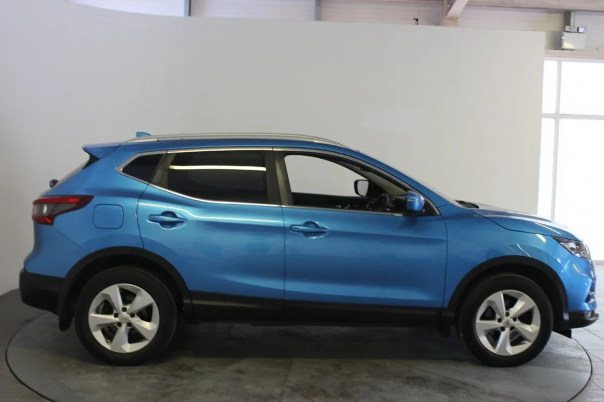 Nissan Qashqai 1.5 DSL SV - Image 3