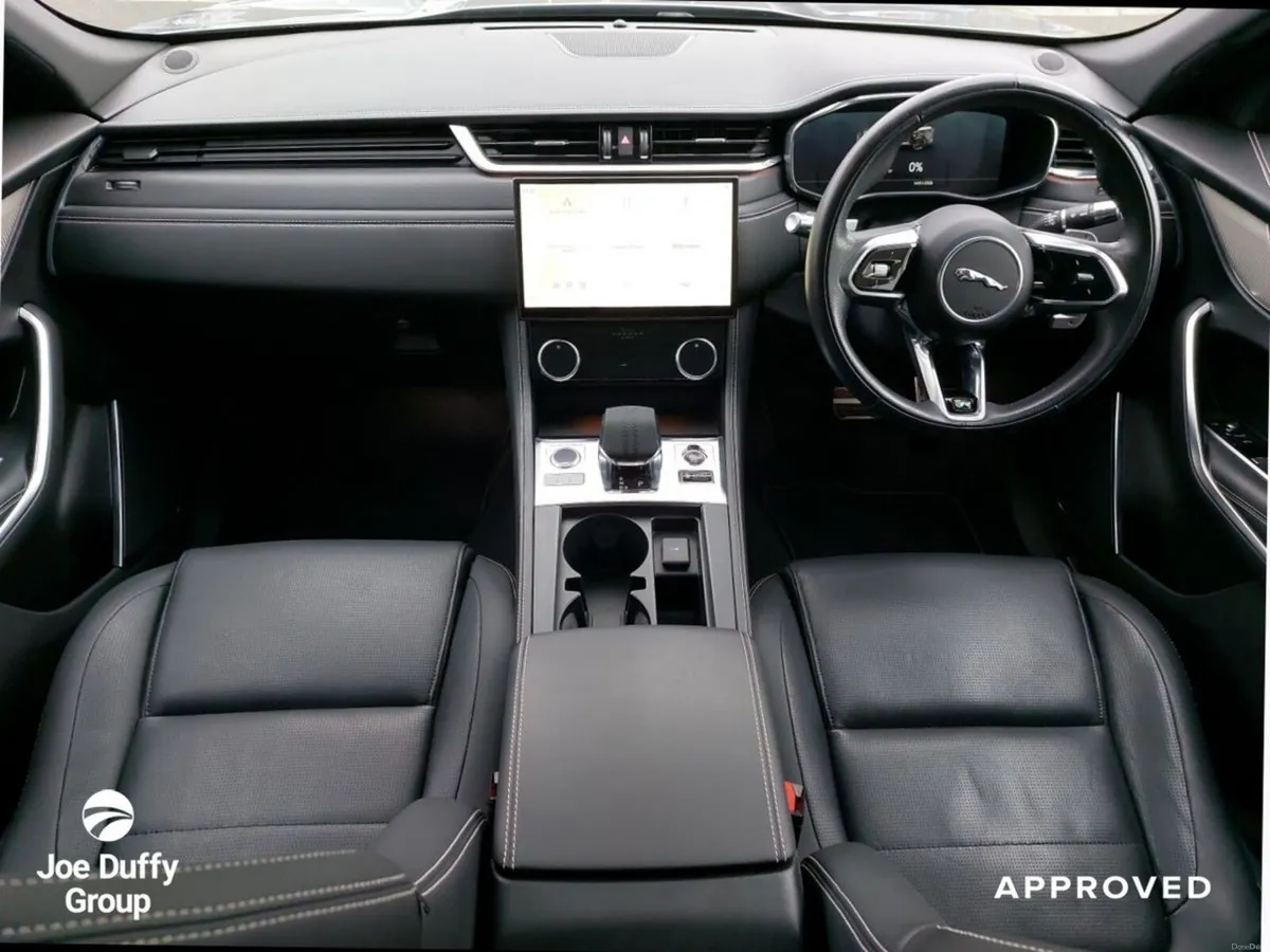 Jaguar F-Pace R-Dyanmic S P400 2.0 PHEV - Image 4