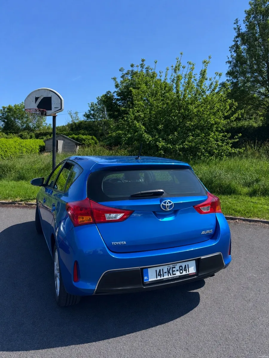 Auris - Low mileage, full service history, new NCT - Image 2