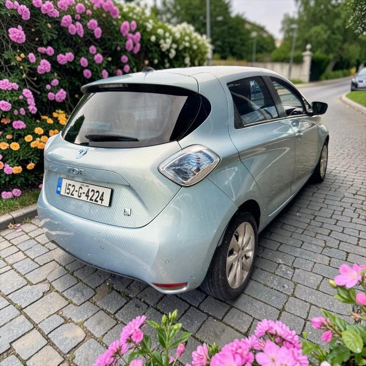 2015 Renault Zoe DYNAMIQUE INTENSE Electric - Image 2