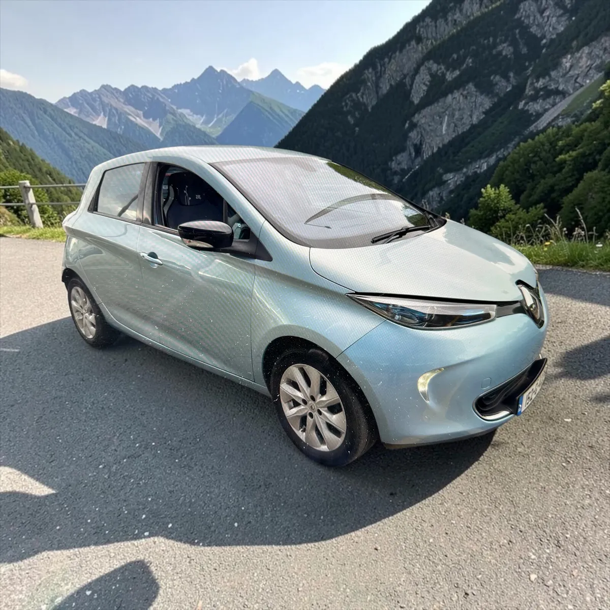 2015 Renault Zoe DYNAMIQUE INTENSE Electric - Image 3