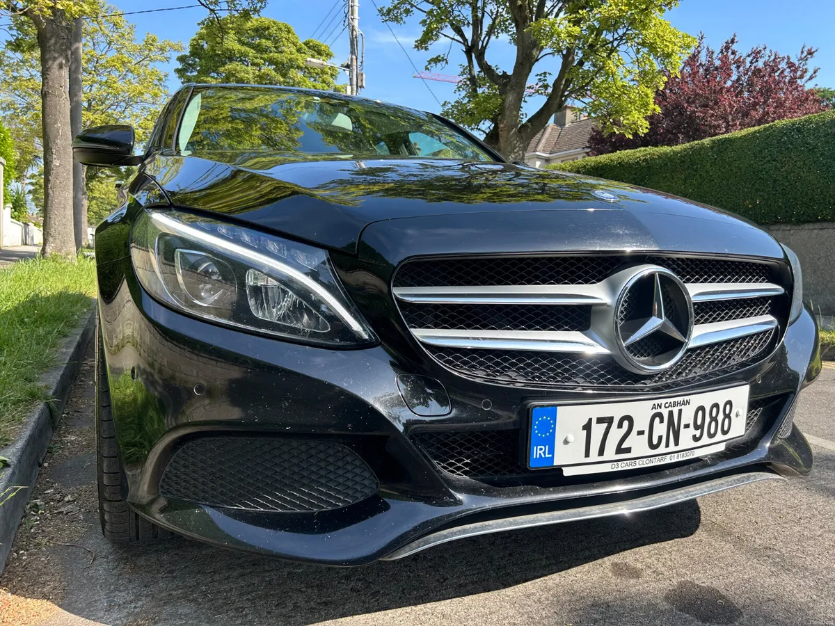 2017 MERCEDES C220 AVANTGARDE PARKING CAMERA - Image 3