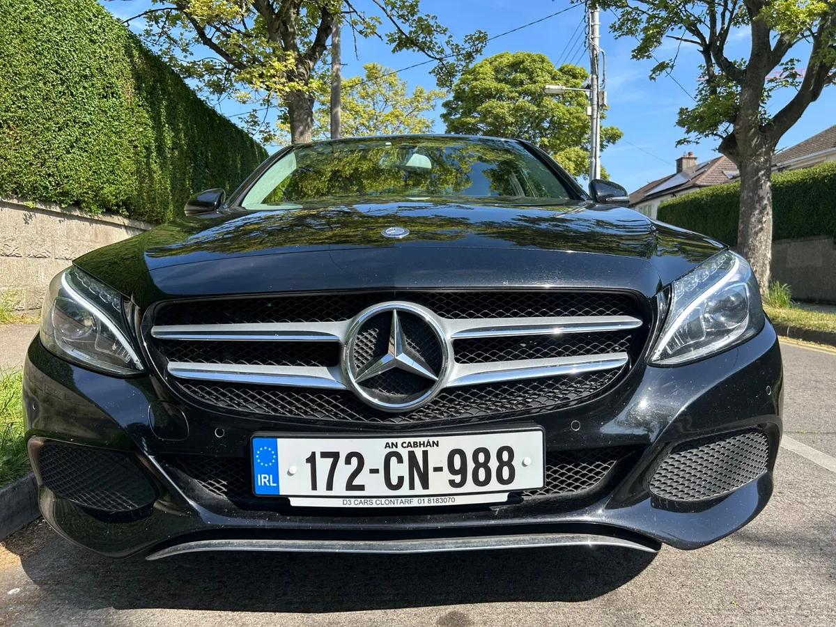 2017 MERCEDES C220 AVANTGARDE PARKING CAMERA - Image 2