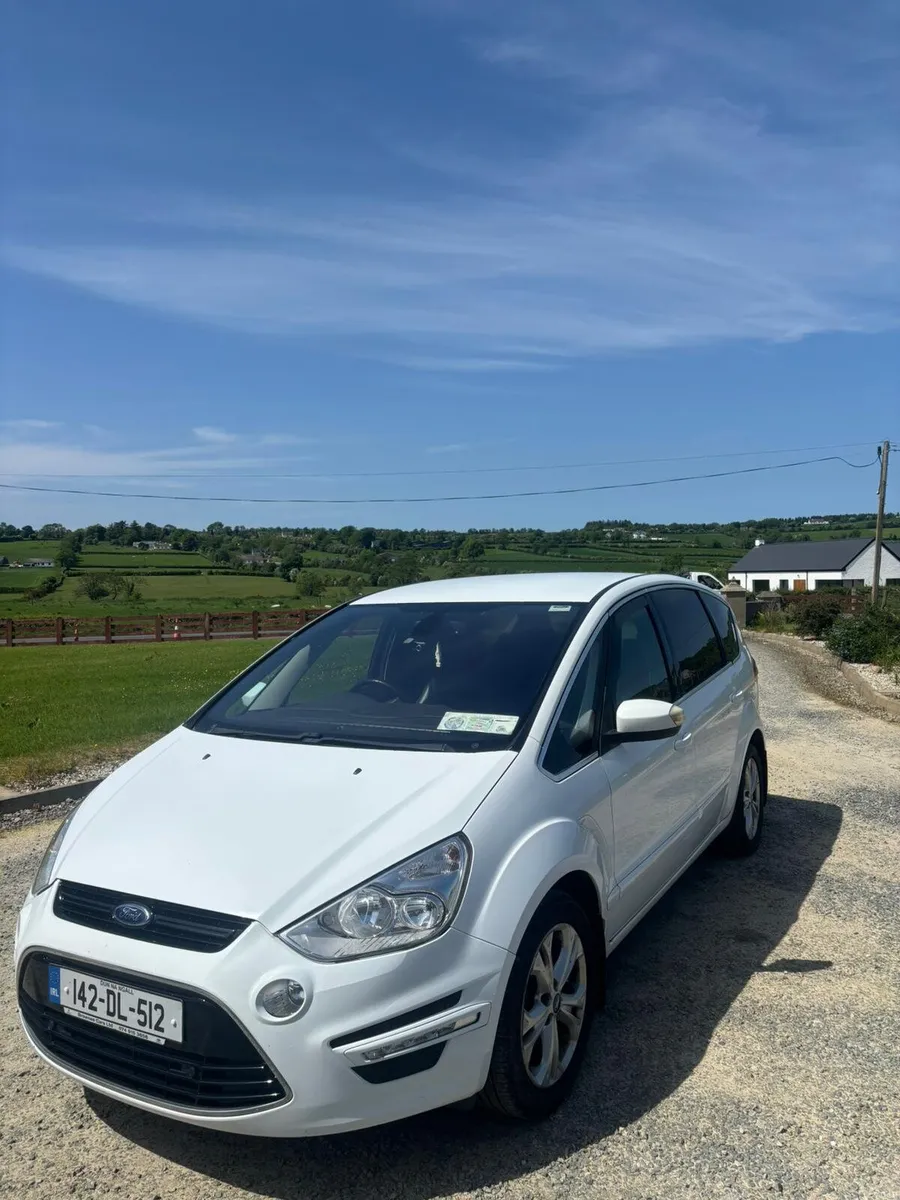 142 Ford S Max 7 Seater - Image 1