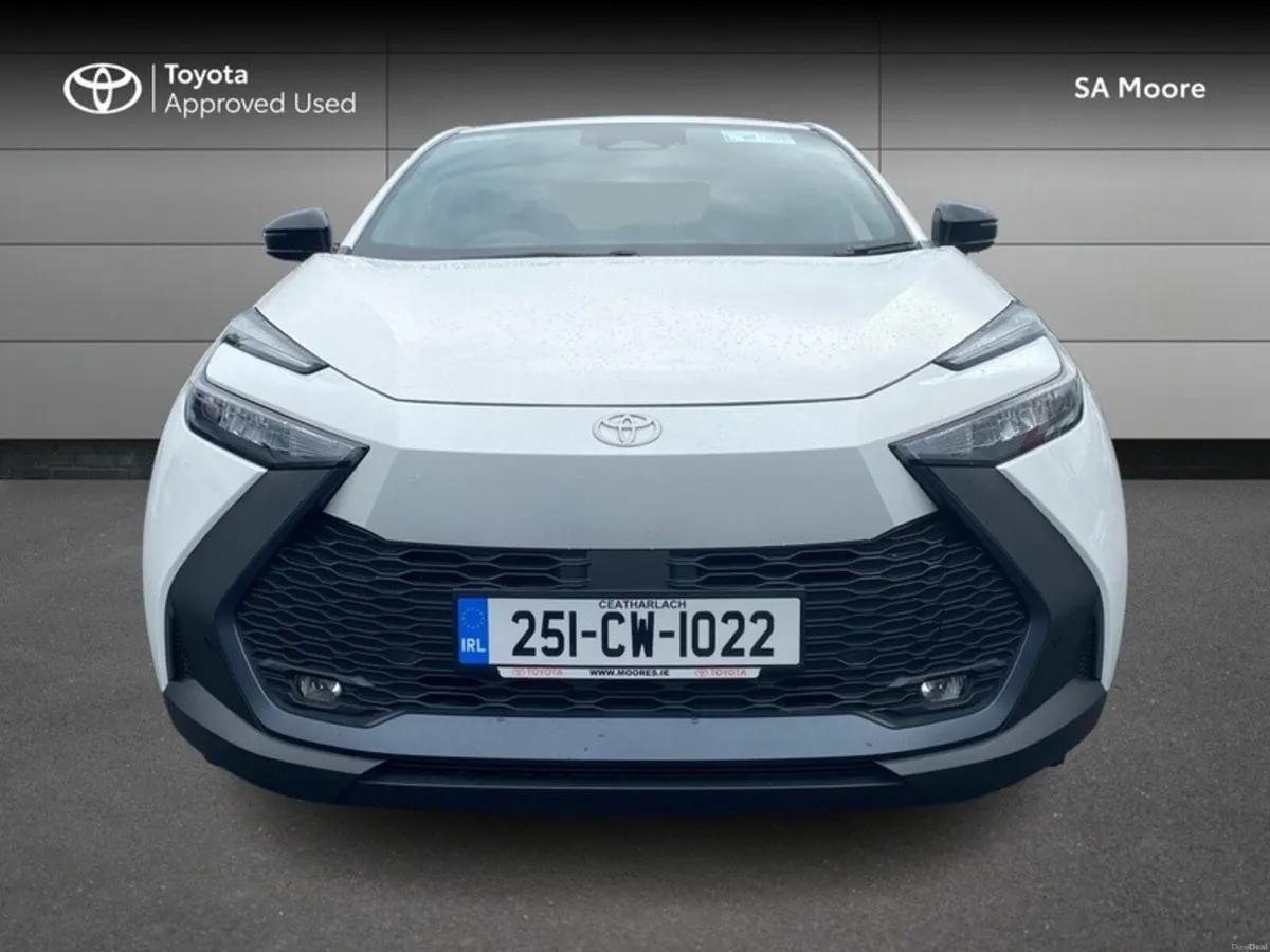 Toyota C-HR HYBRID SPORT - Image 5