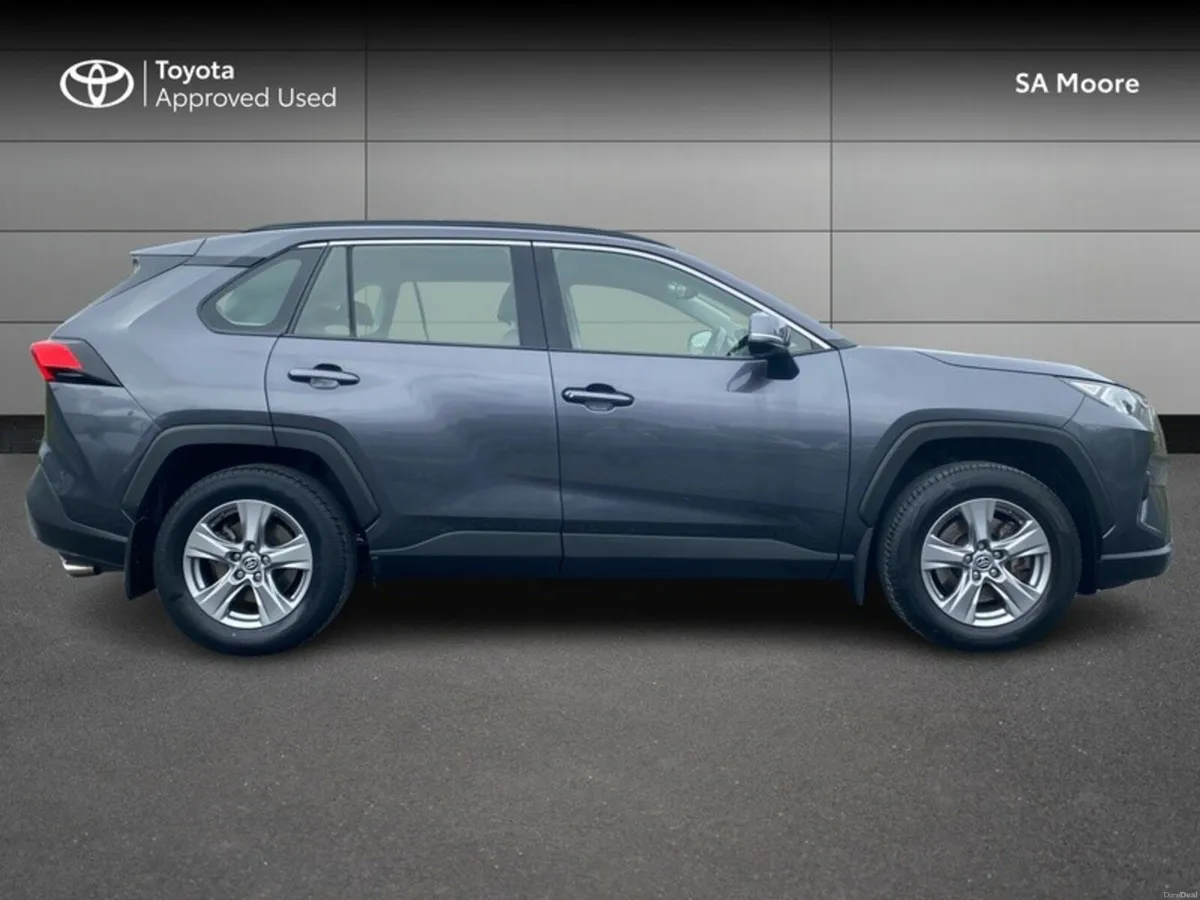 Toyota RAV4 HYBRID - 1 OWNER - Image 3
