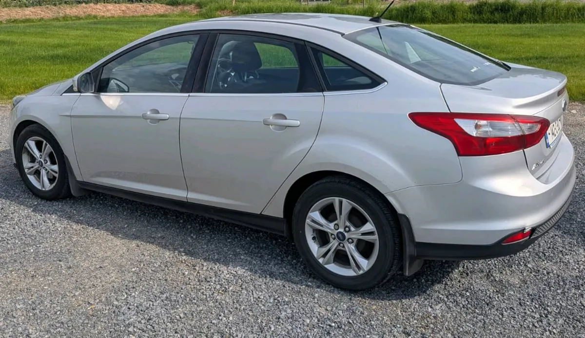 Ford Focus Zetec 2014 - Image 3