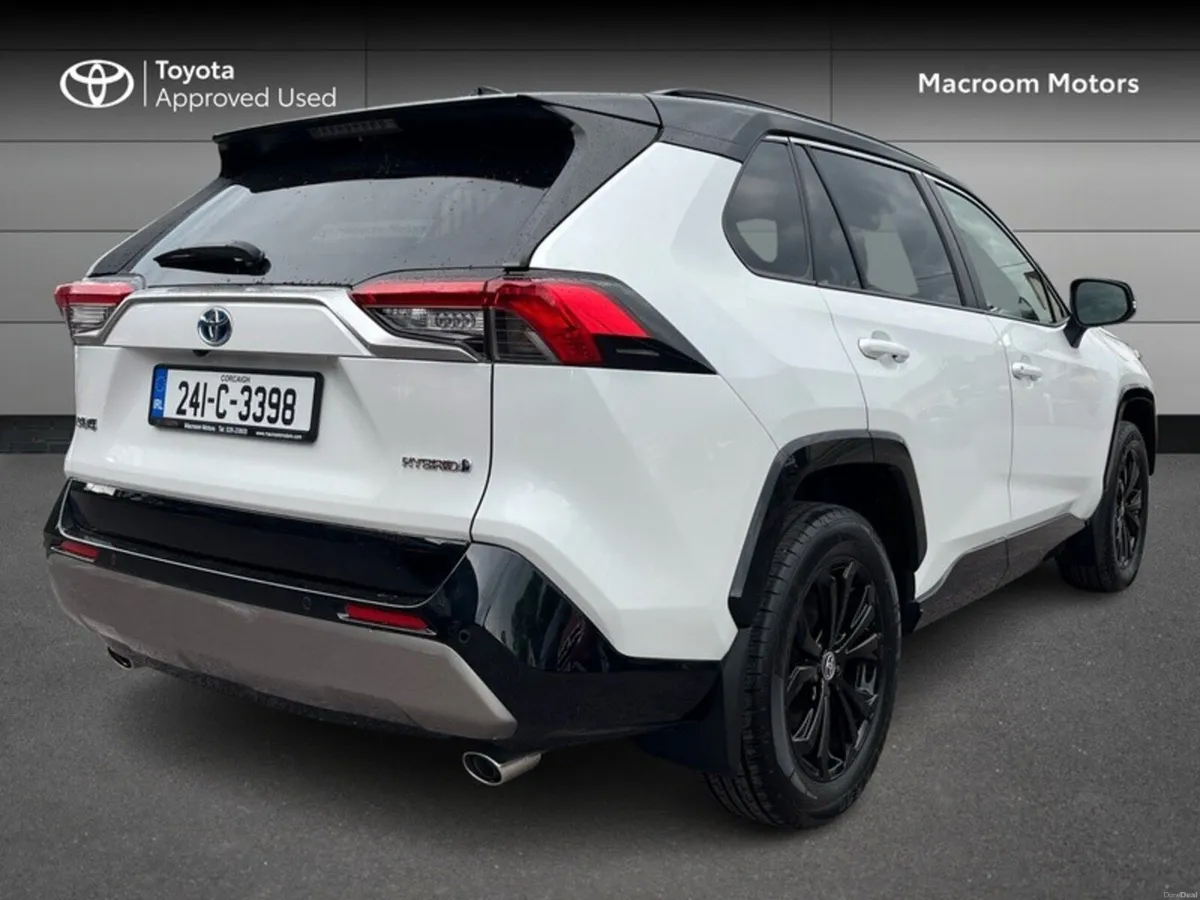 Toyota RAV4 RAV4 HYBRID SPORT - Image 2