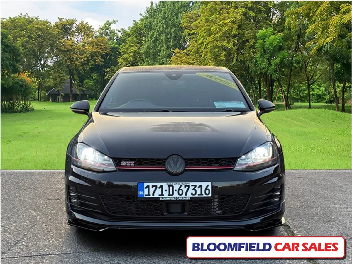 Volkswagen Golf 2.0 GTI, DSG // IMMACULATE - Image 2