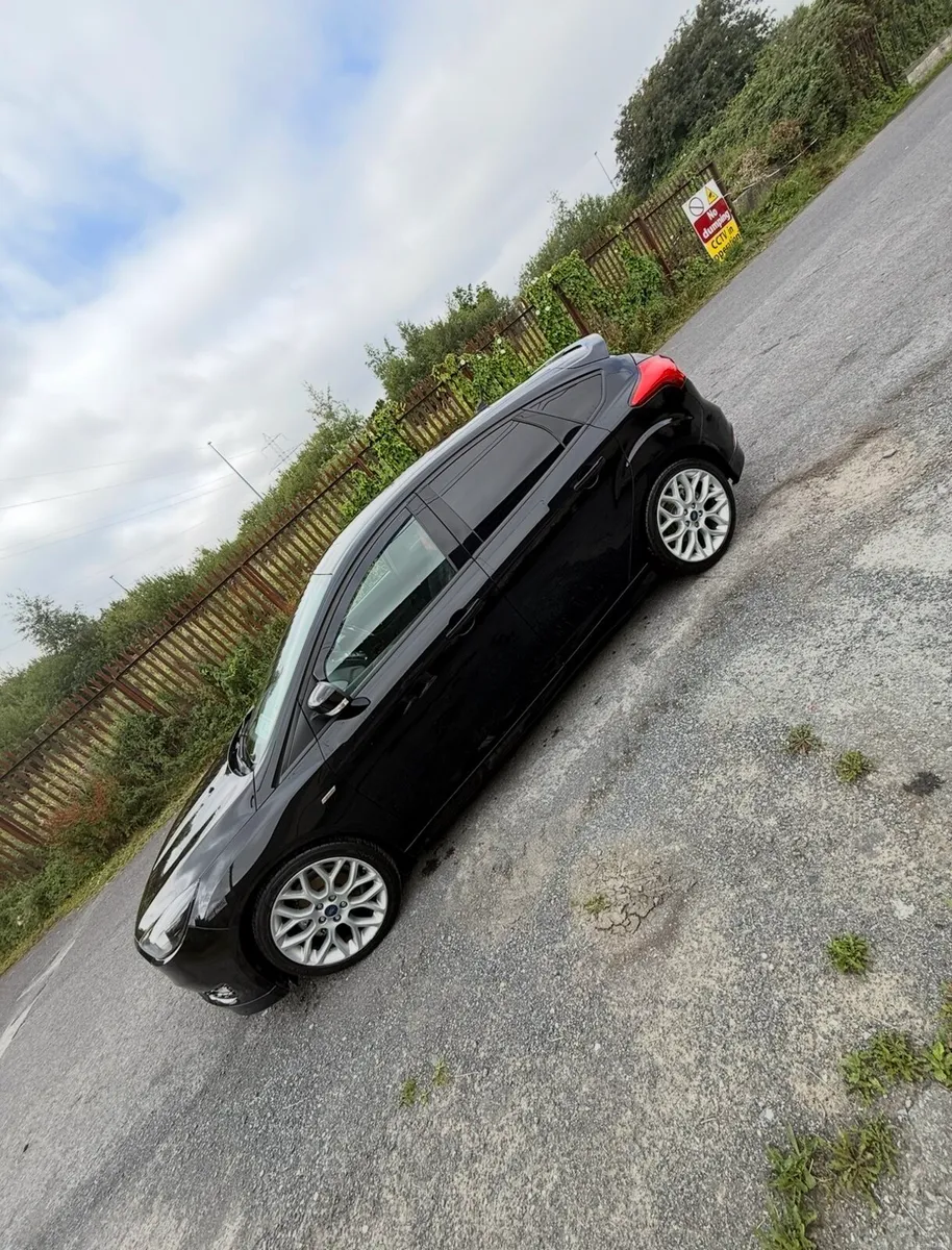 FOCUS ST LINE ⭐ - Image 2