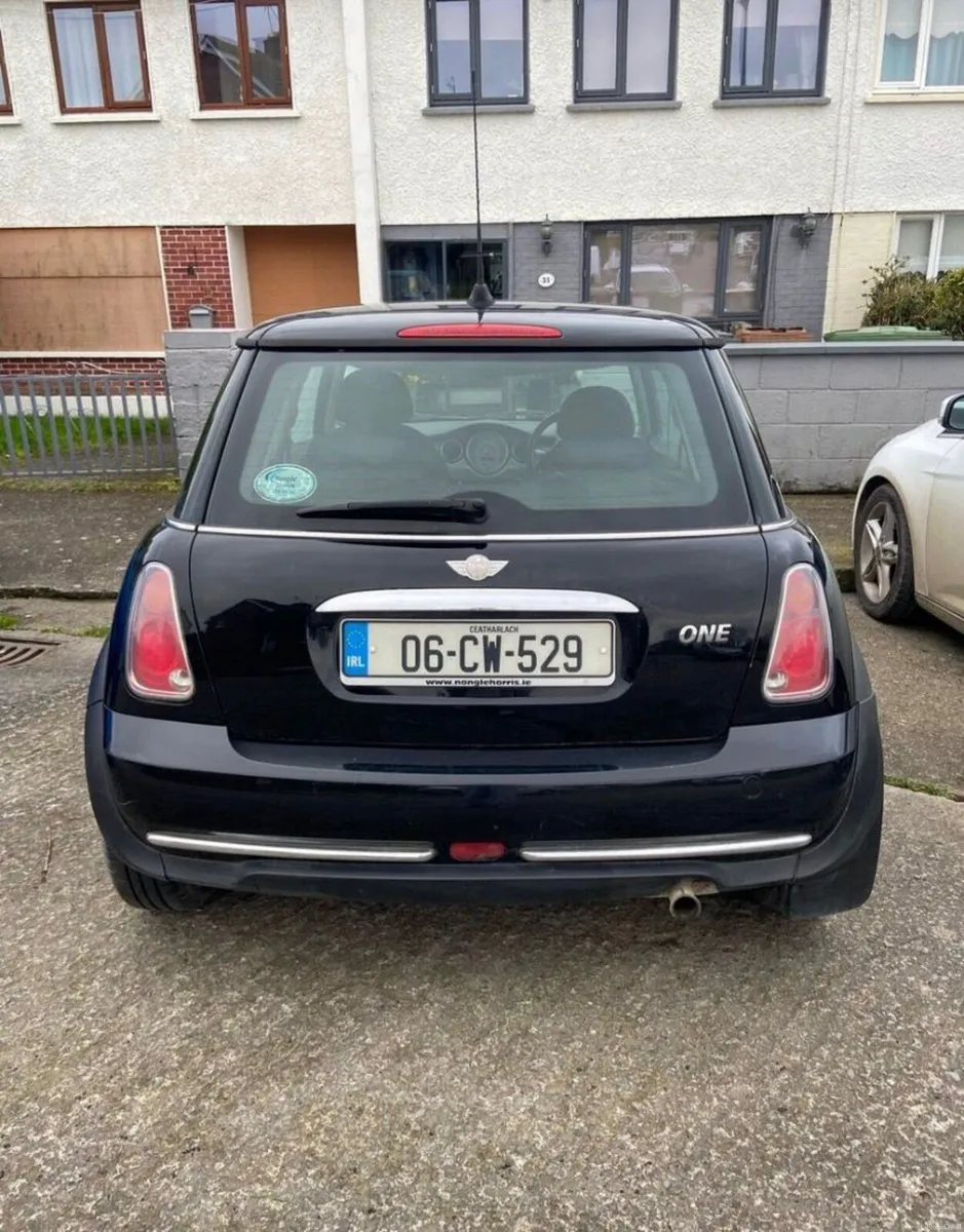Mini One Hatchback NCT 01/27 - Image 4