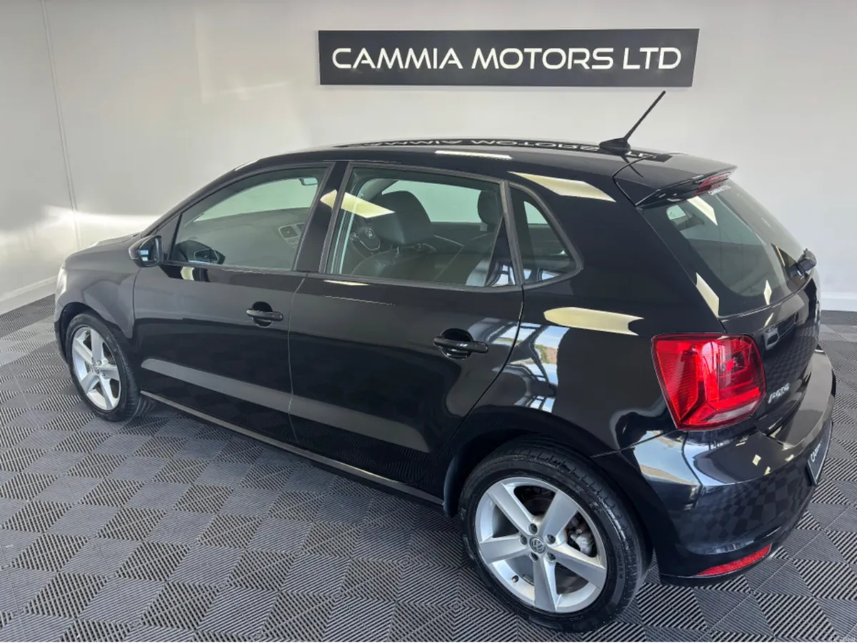 Volkswagen Polo VOLKSWAGEN POLO 1.2 TSI AUTO*REVER - Image 1