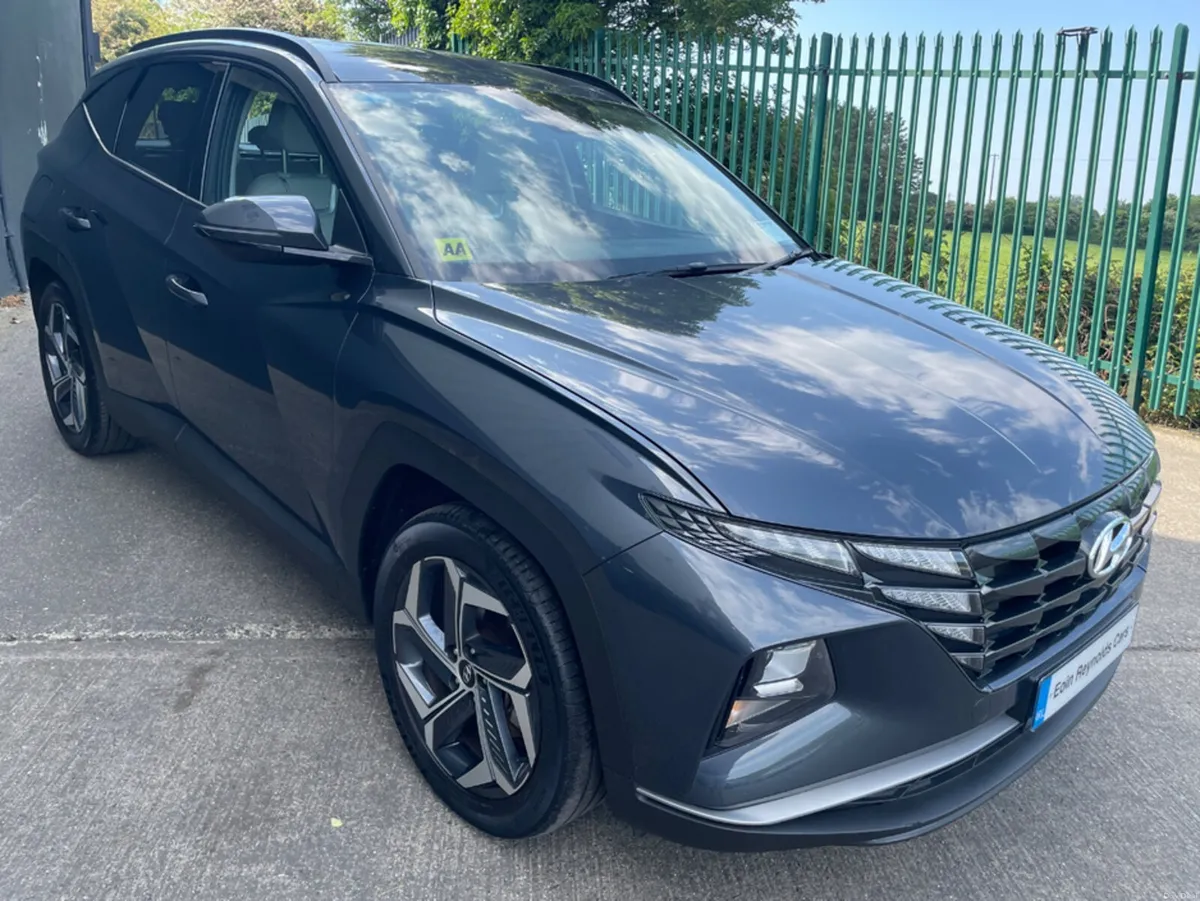 Hyundai Tucson 232 EXECUTIVE PHEV AUTO LOW KMS! AS - Image 2