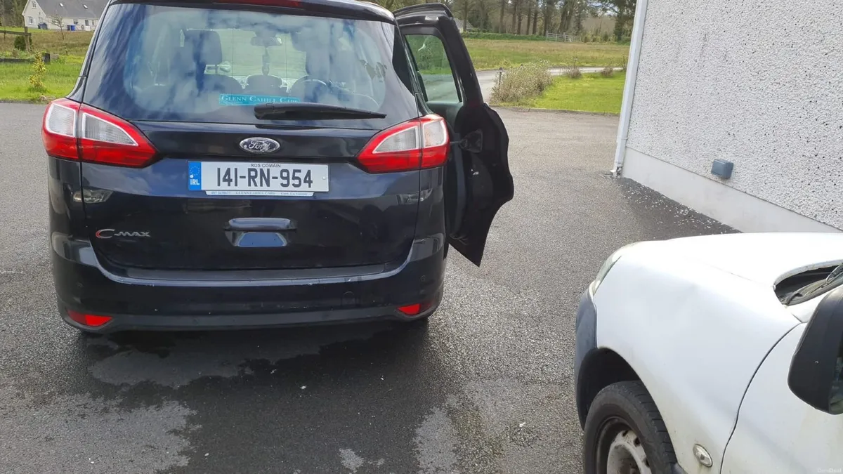 Ford Grand C-Max 2014 - Image 2