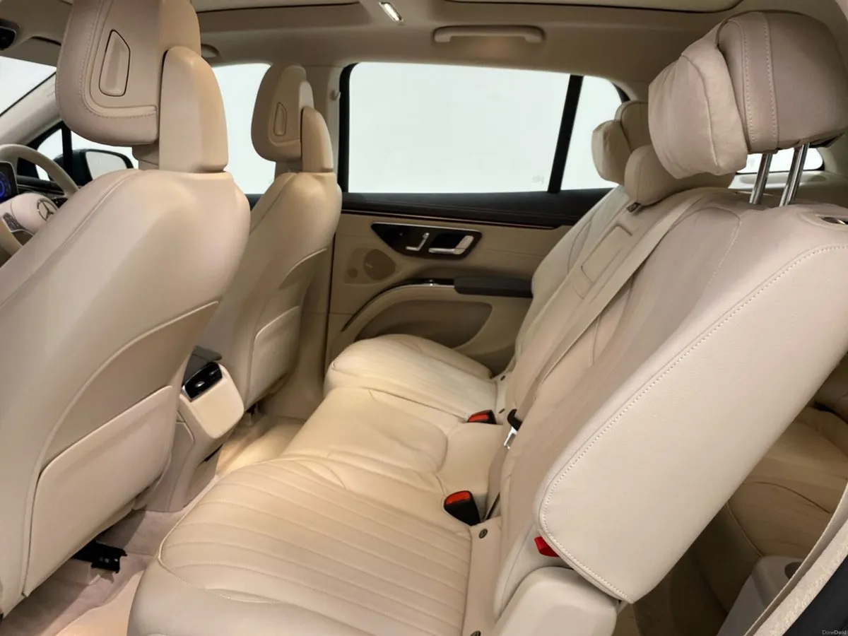 Mercedes-Benz EQS EQS SUV 450+ AMG Line Exterior - Image 4