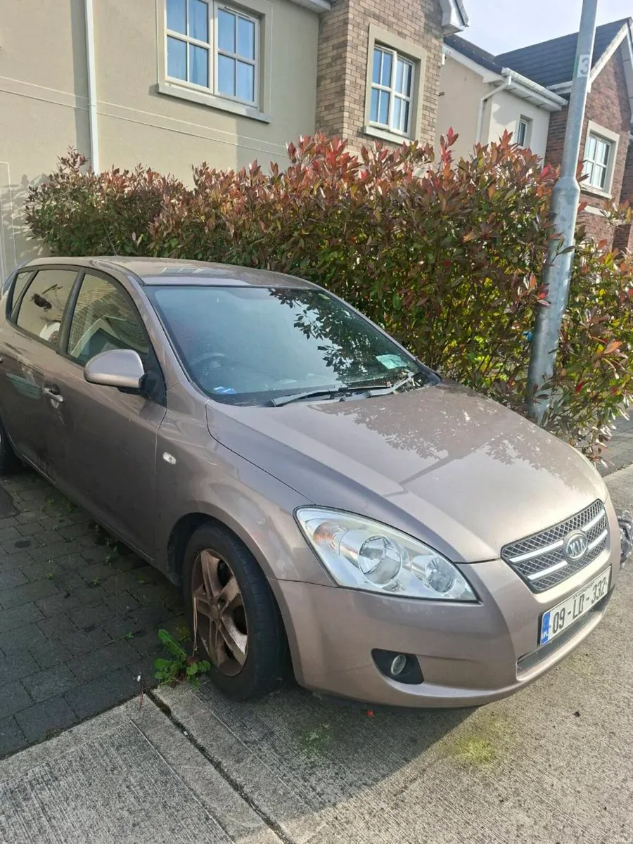 Kia ceed 2009 - Image 4