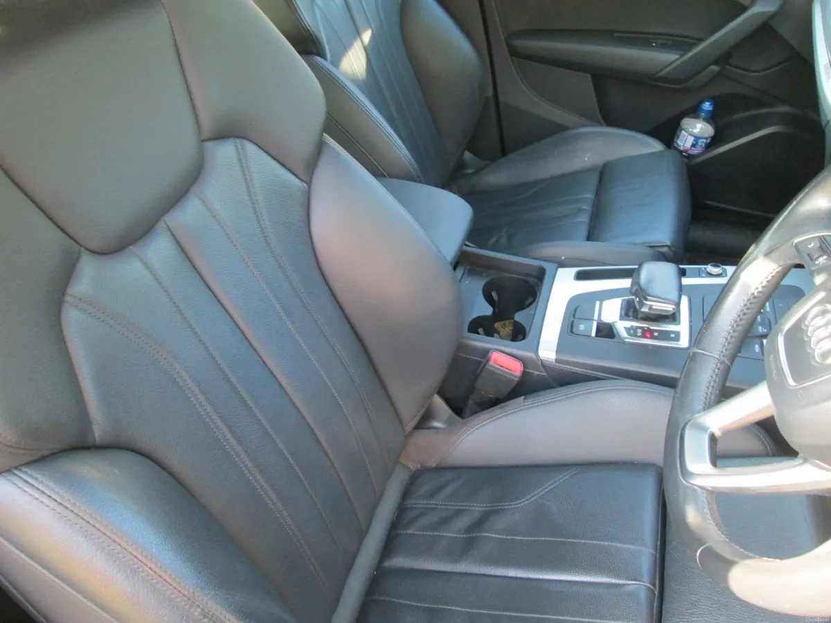 Audi Q5 2018 - Image 2