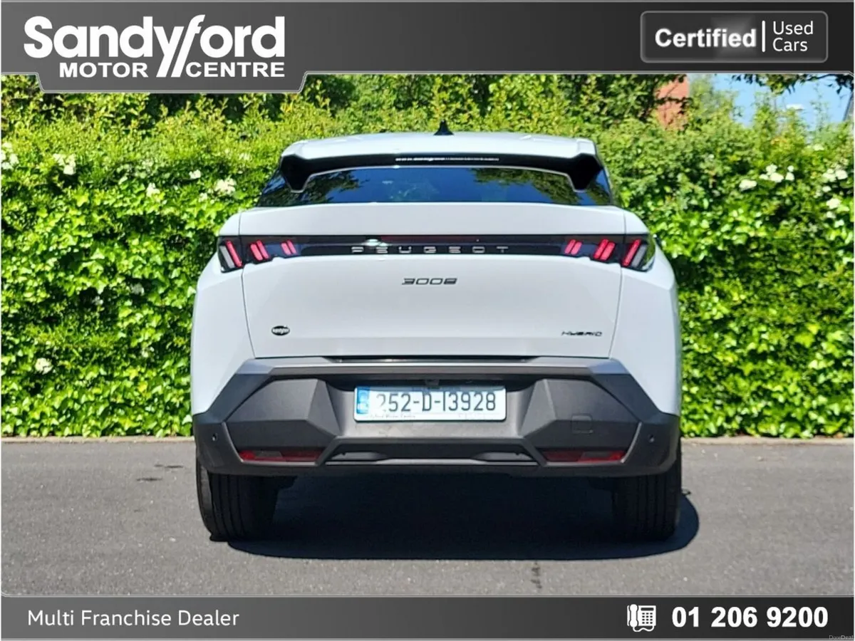 Peugeot 3008 1.2 ALLURE MHEV 145bhp eDCS6**Ex Demo - Image 6