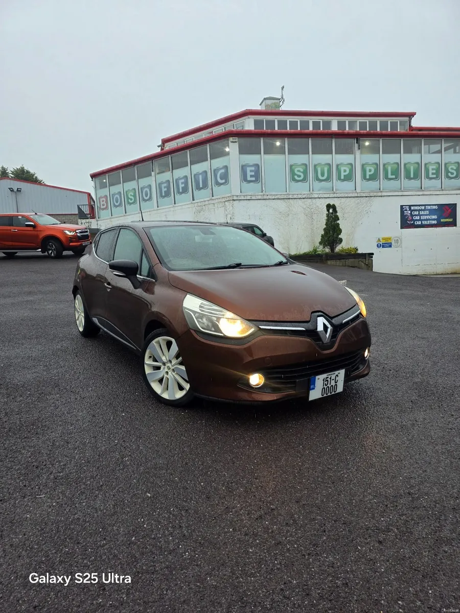 Very low mileage Renault Clio Lutecia - Image 1