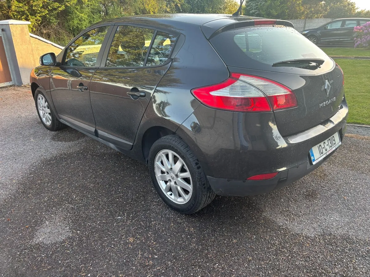Low miles, Renault Megane 2010 tax + nct - Image 2