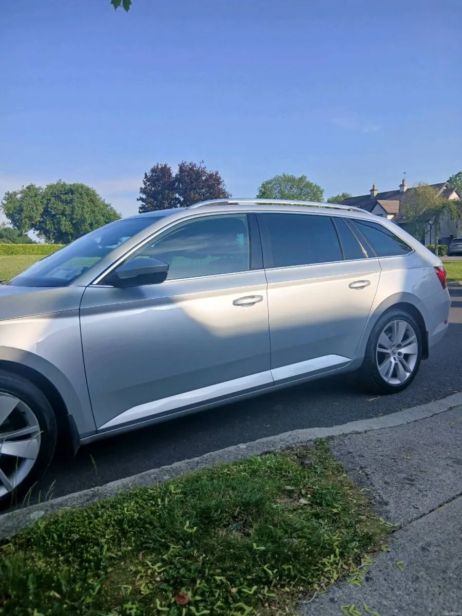 Skoda Superb - Image 3