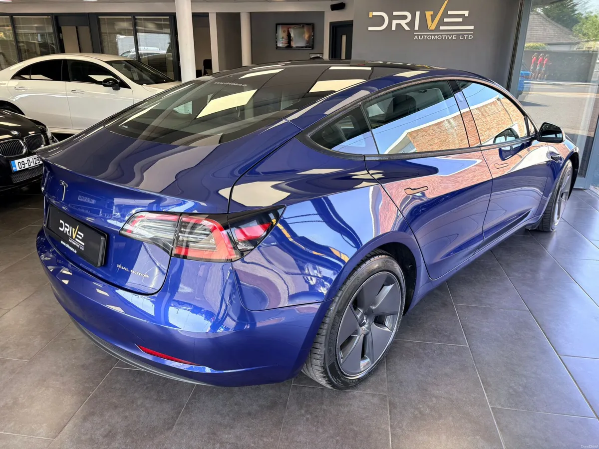 231d Tesla Model 3 long Range - Image 2