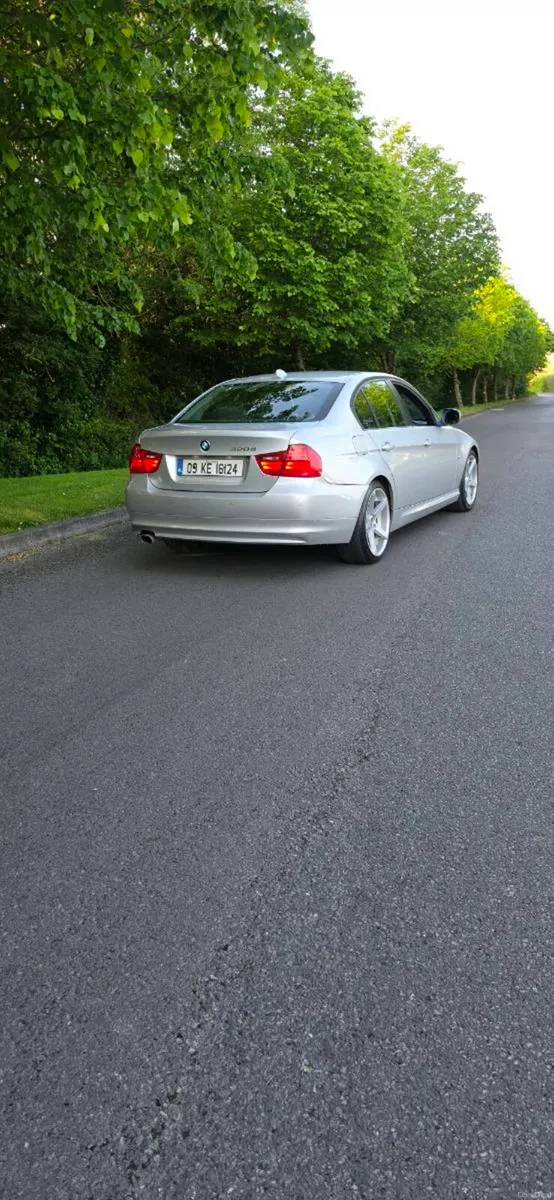 Bmw e90 320d LCI MODEL - Image 4