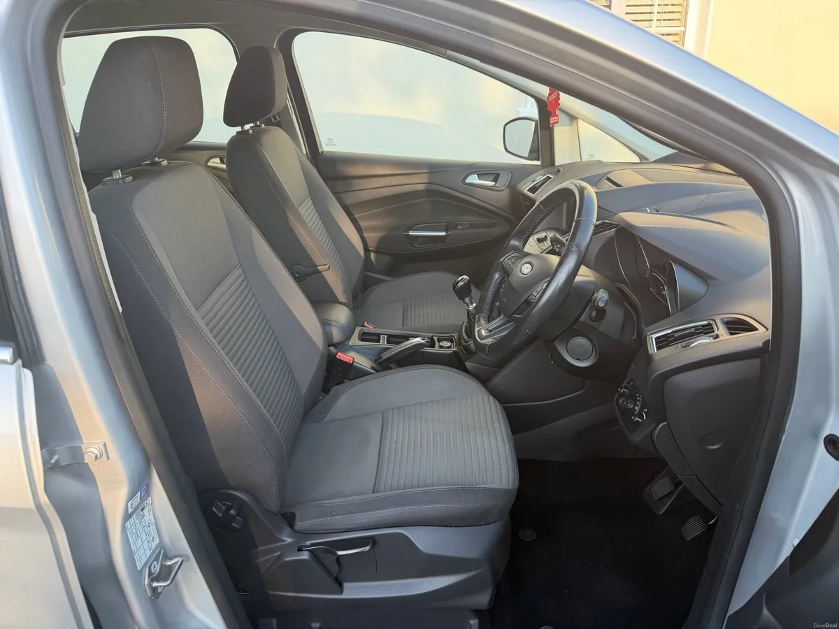 2015 Ford C-Max Titanium - Image 4