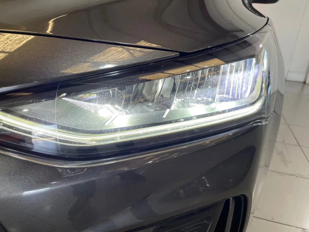 Ford Focus ST-LINE 1.0T 125 M6 FWD 4DR - Image 5
