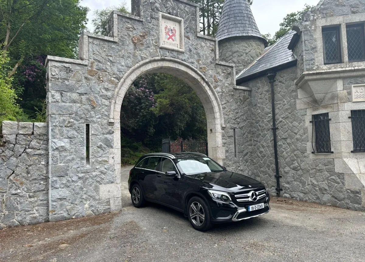 Mercedes-Benz GLC 220D 4MATIC 5DR AUTO - Image 1