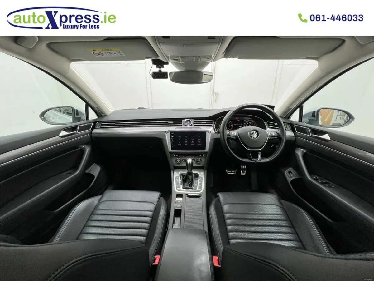 Volkswagen Passat ALLTRACK 4MOTION Automatic - Image 2