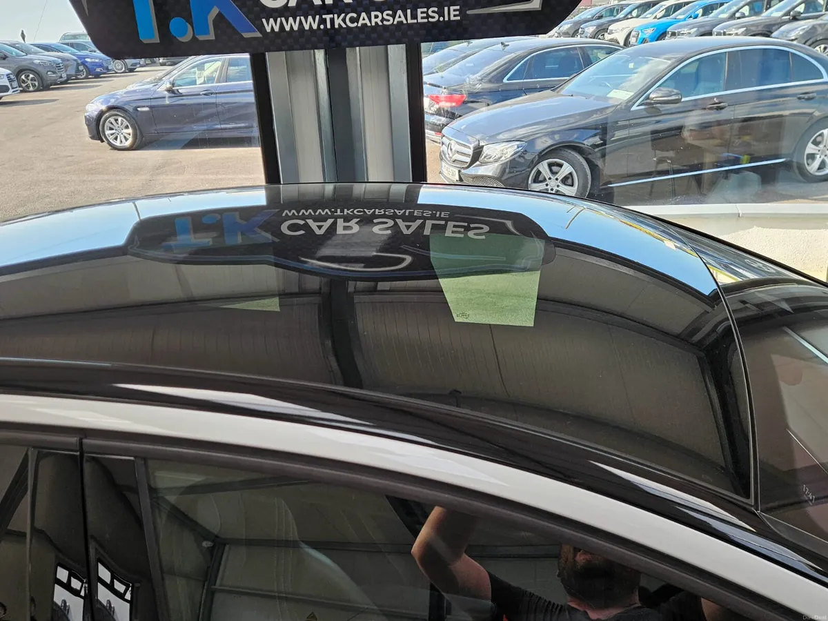 222 VOLKSWAGEN I.D 5 FAMILY PRO - Image 4