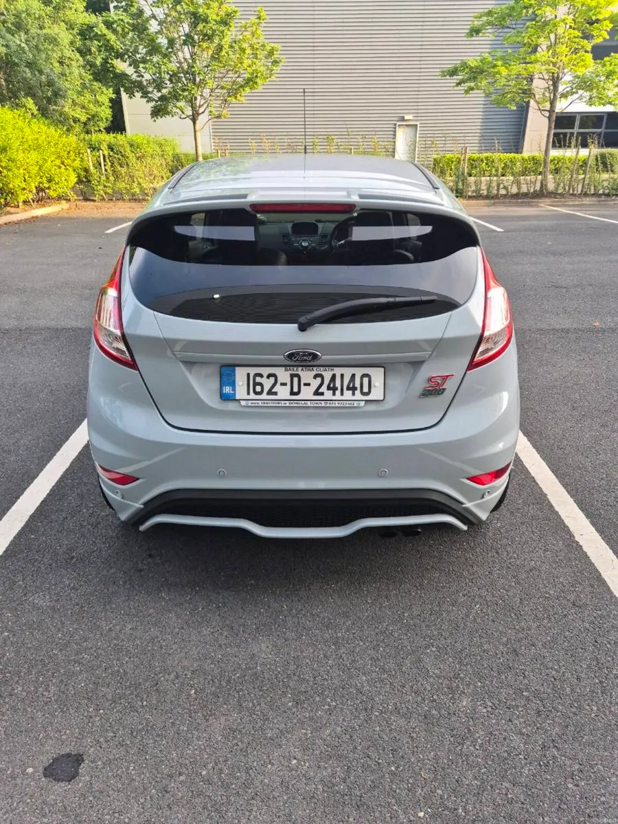 Ford Fiesta 2016 - Image 4