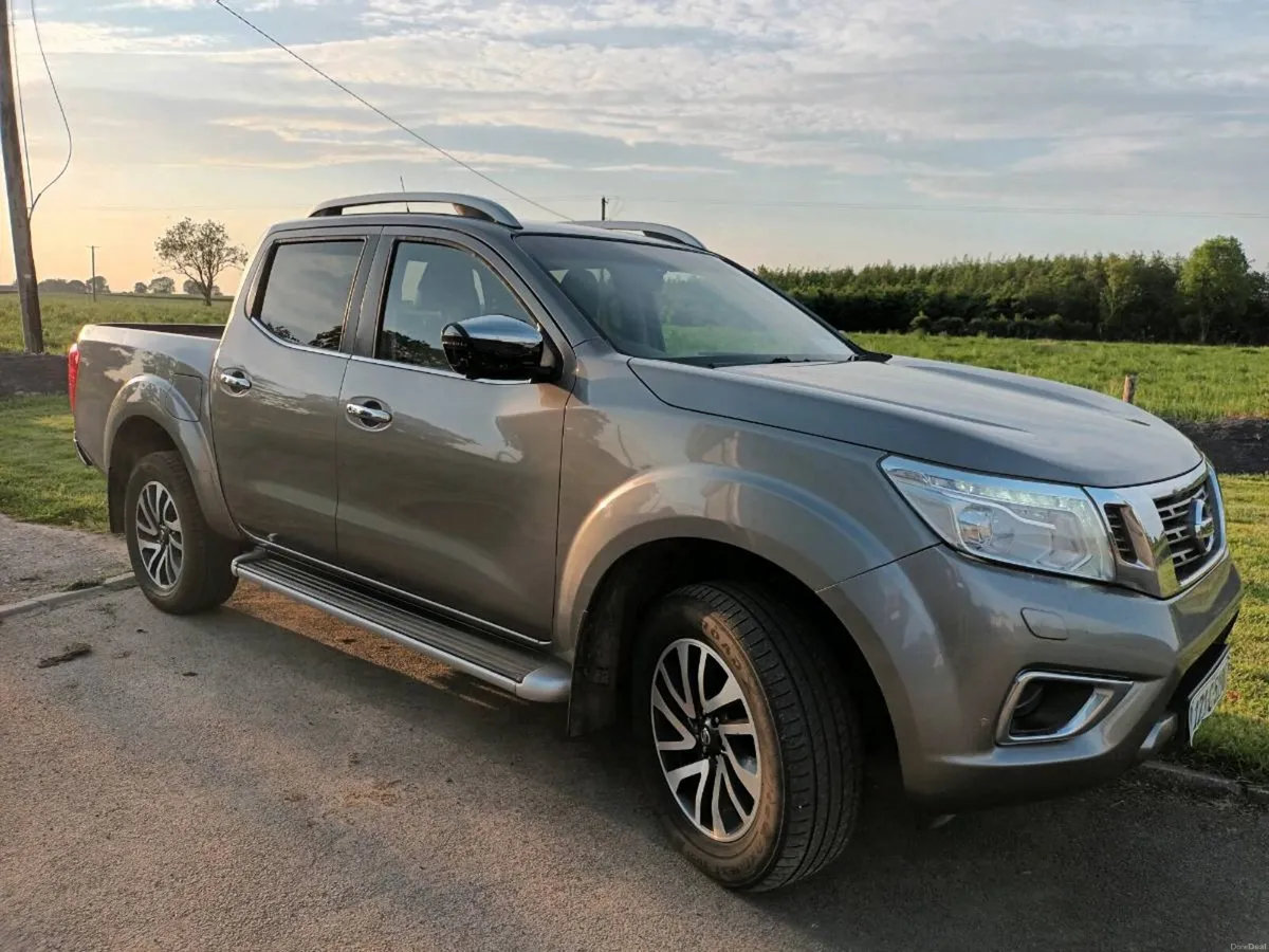 Nissan Navara Crewcab - Image 1