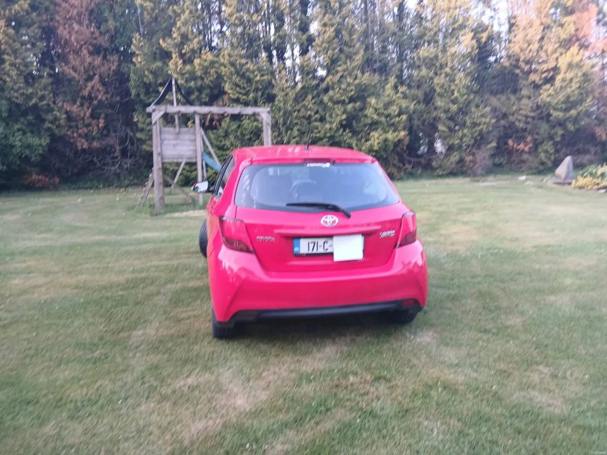 Toyota yaris for sale - Image 2