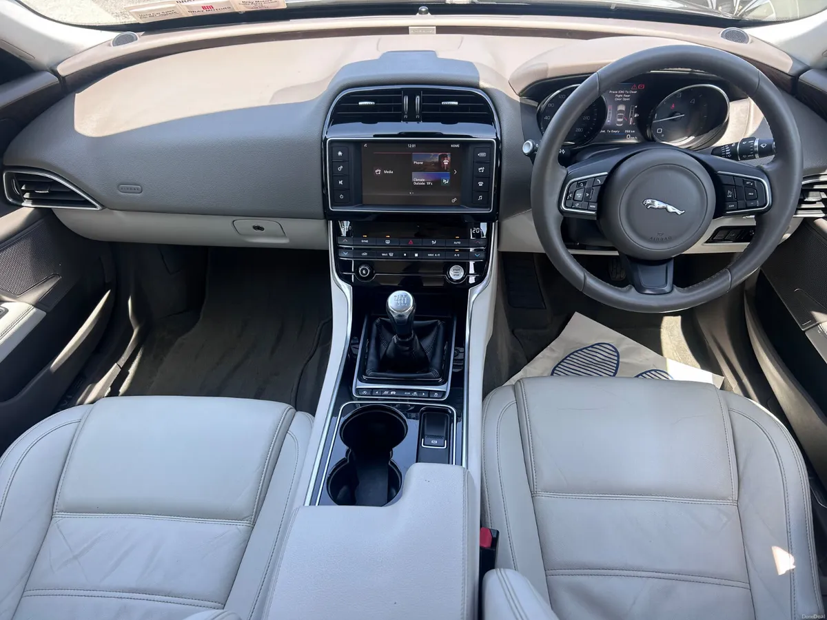 2016 JAGUAR XE 2.0d PRESTIGE MANUAL - Image 2