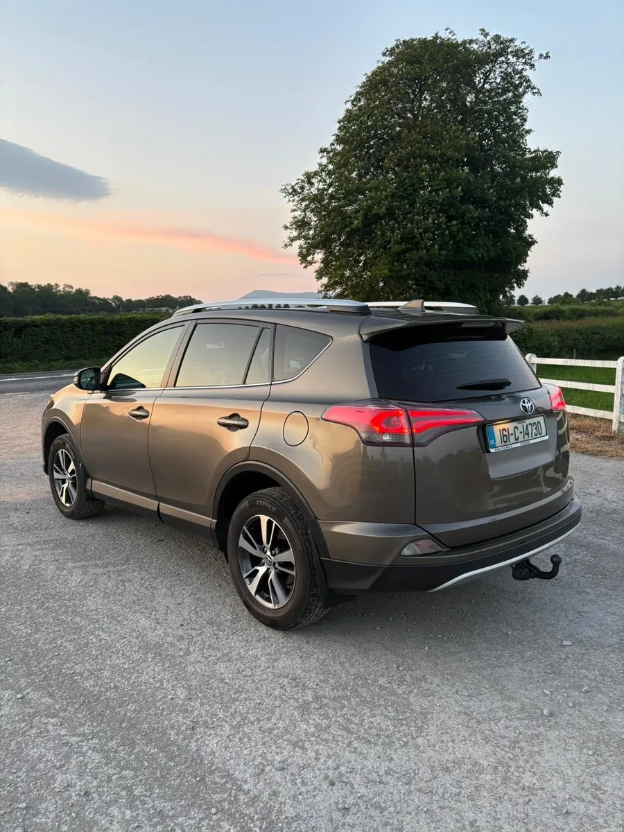 Toyota rav - Image 4