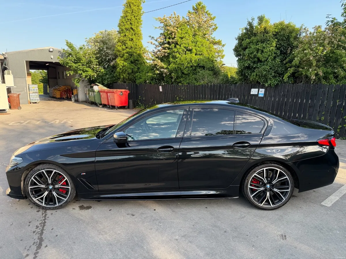 BMW 520D LCI G30 M-Sport MHEV - Image 2