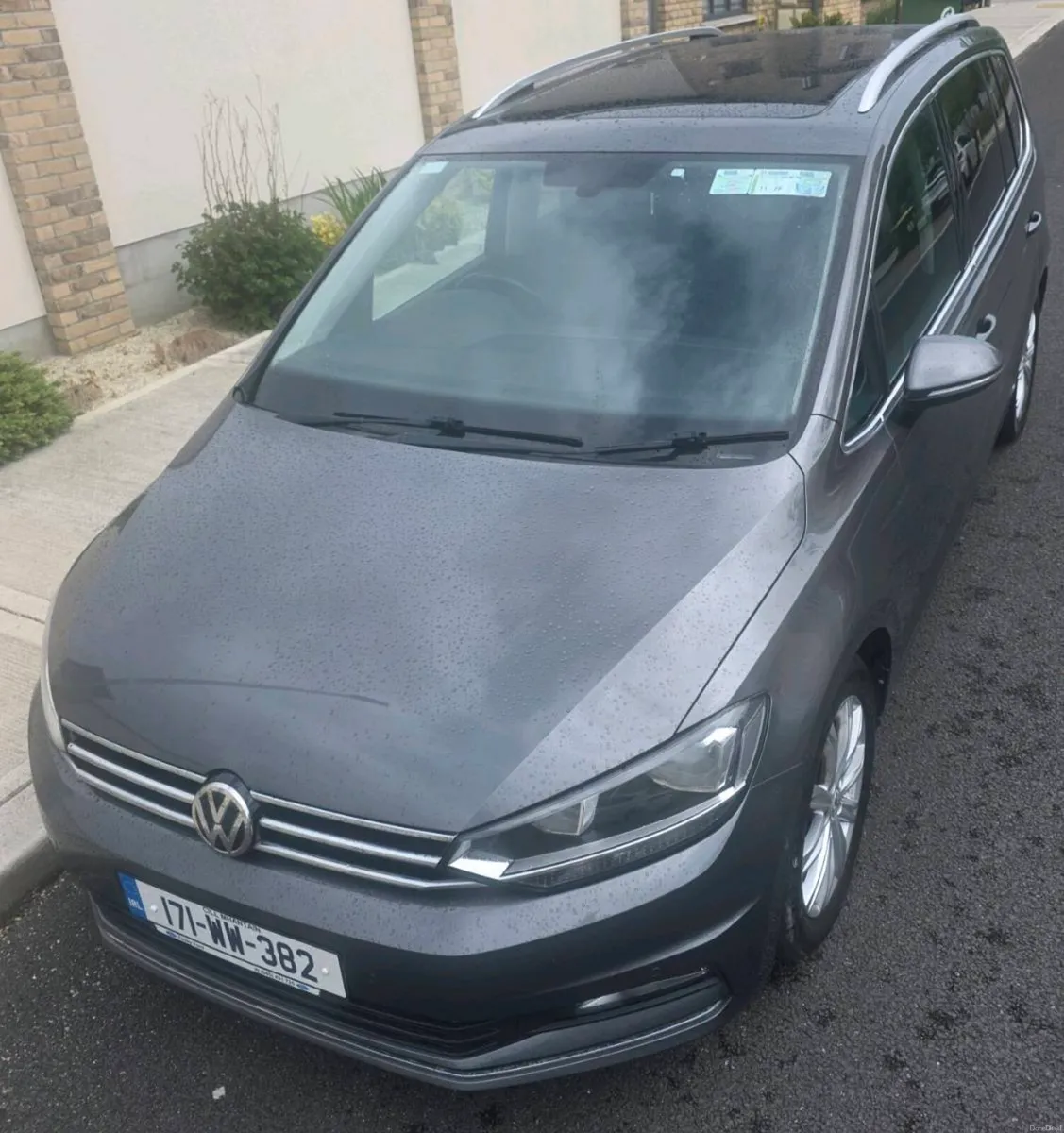 VOLKSWAGEN TOURAN (HIGHLINE) DIESEL - Image 3