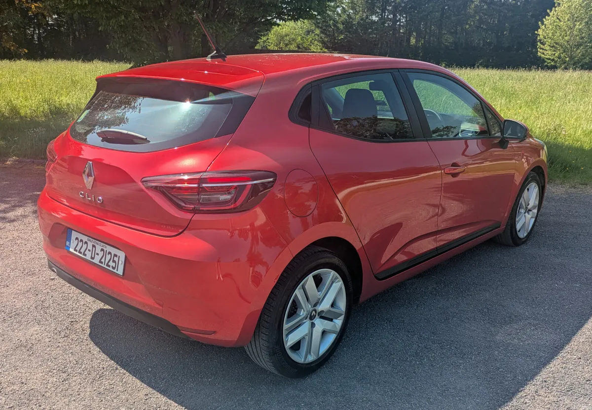 RENAULT CLIO DYNAMIQUE 2022 - Image 5