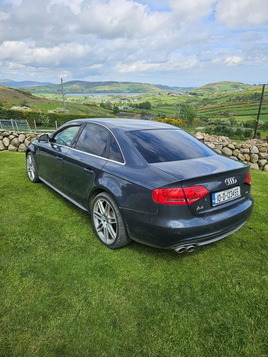 Audi A4 2010 - Image 6