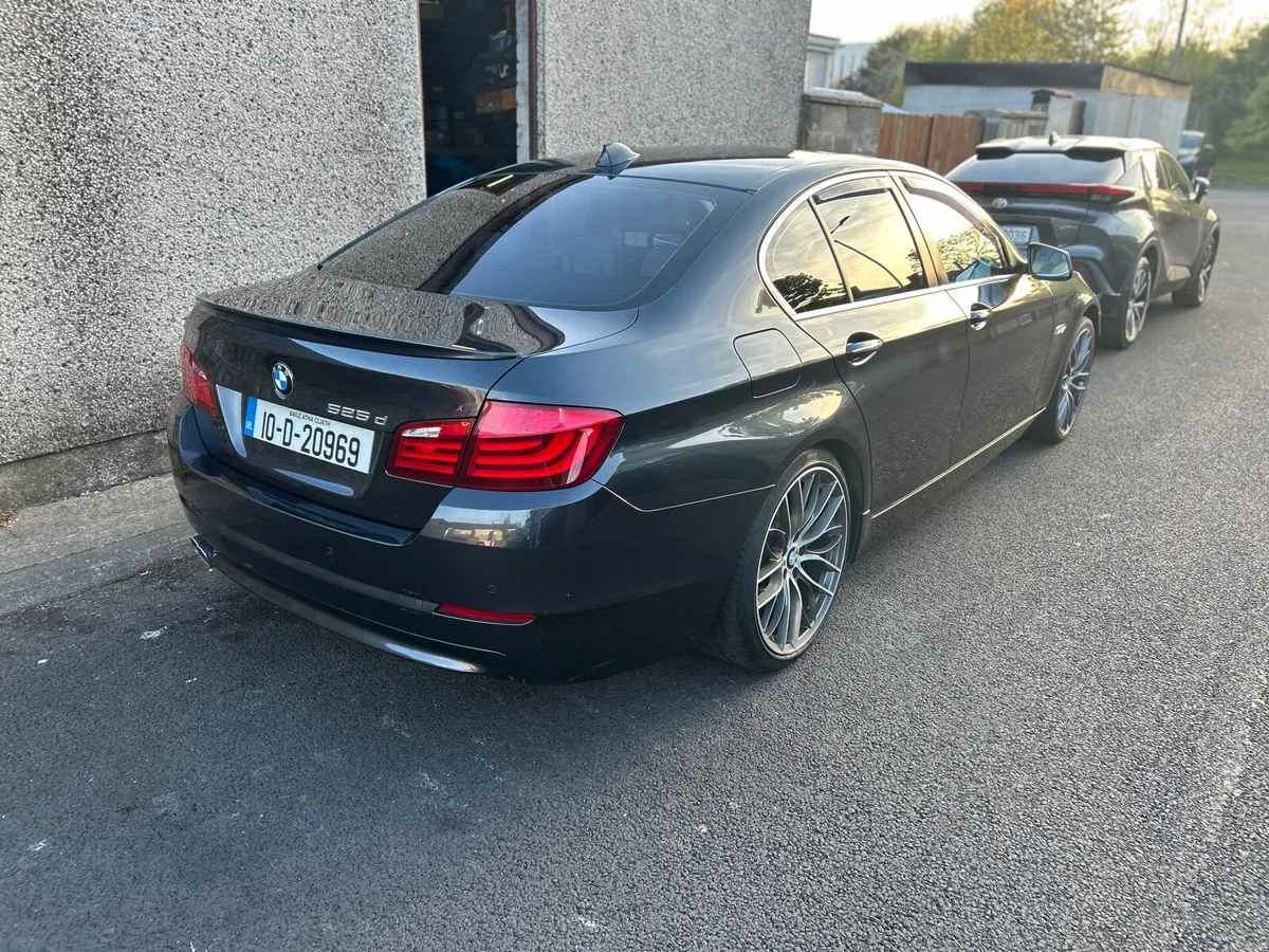 Bmw f10 525d - Image 2