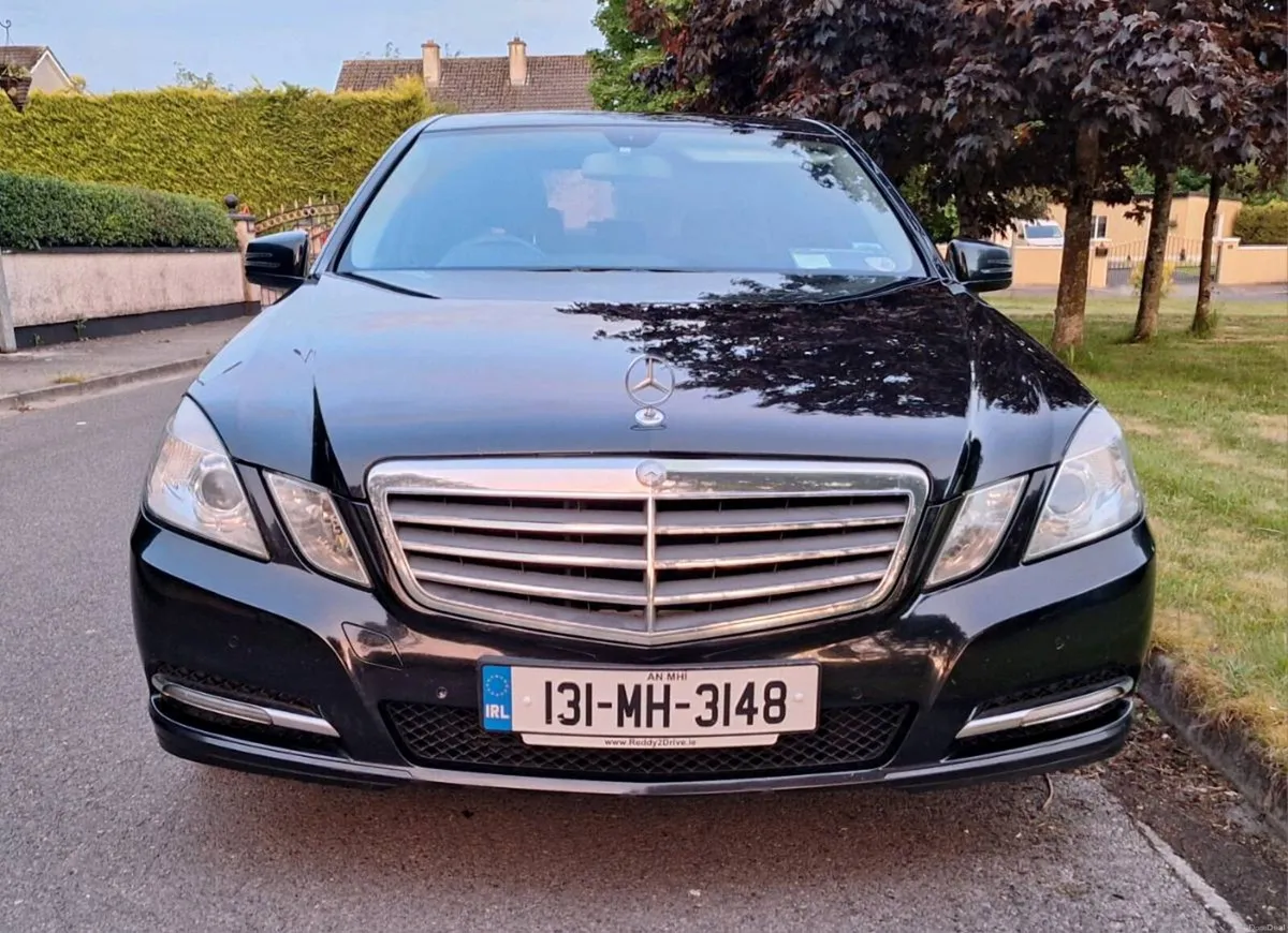 Mercedes E220 manual 6 speed Diesel - Image 1