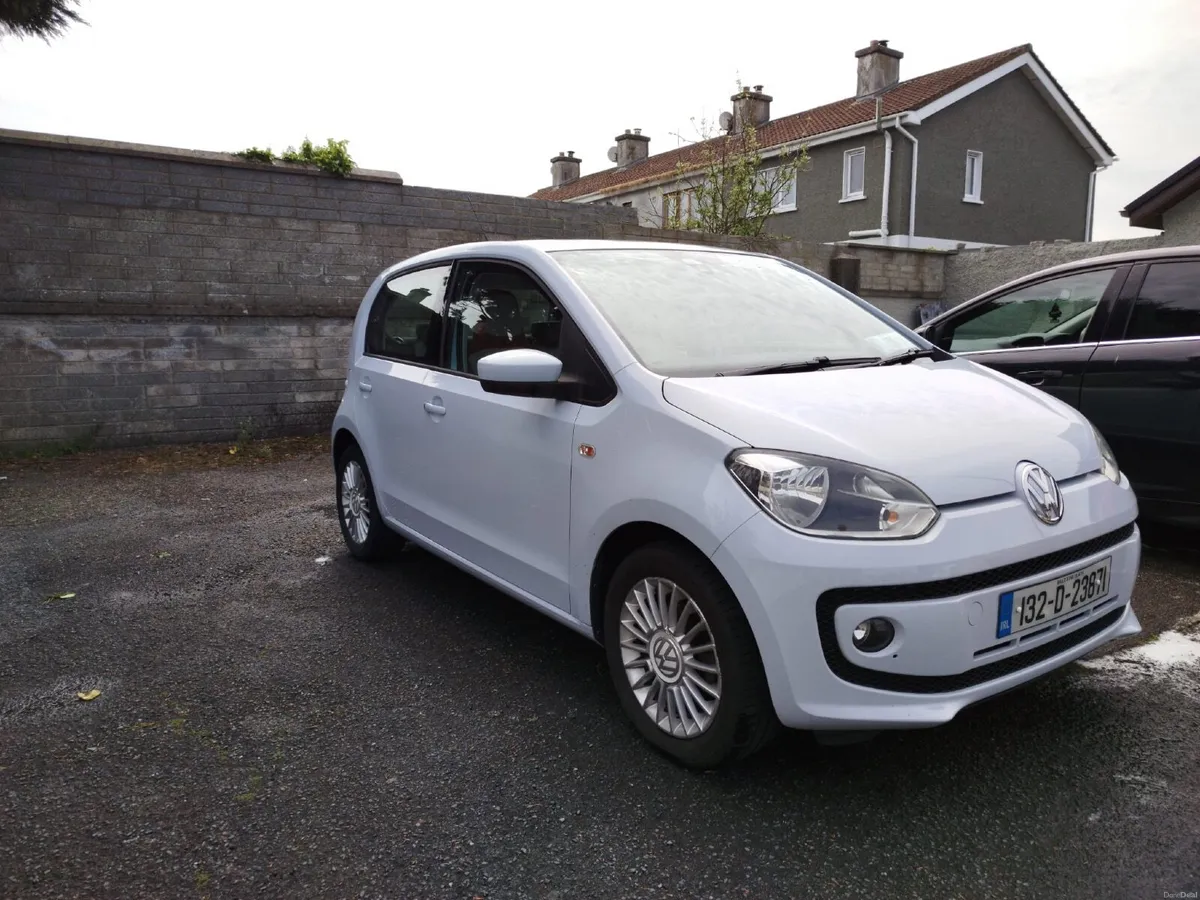 Volkswagen up! 2013 Automatic - Image 4