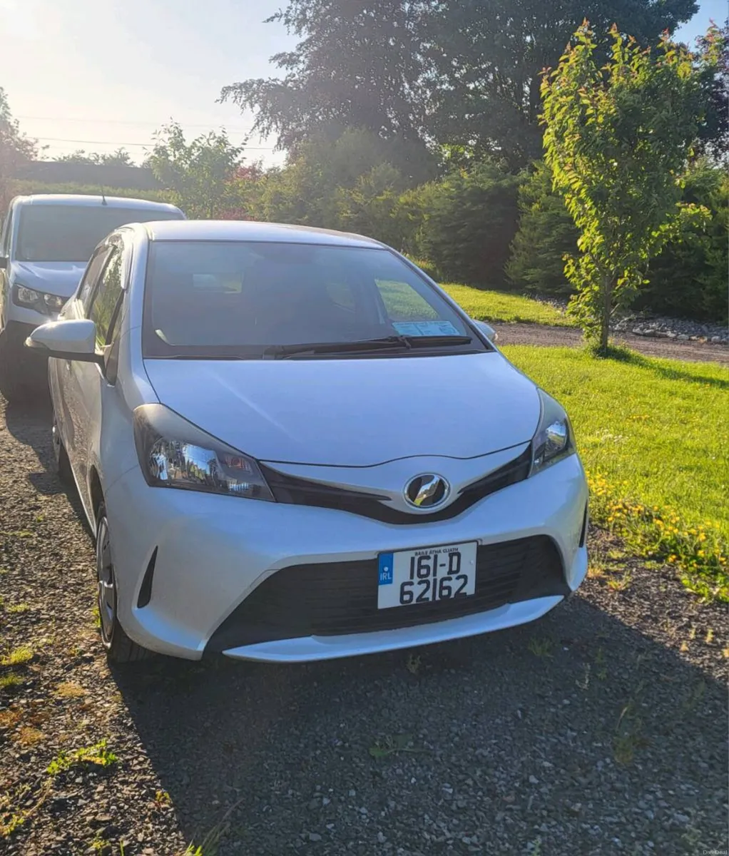 Toyota vitz automatic 1L. - Image 2