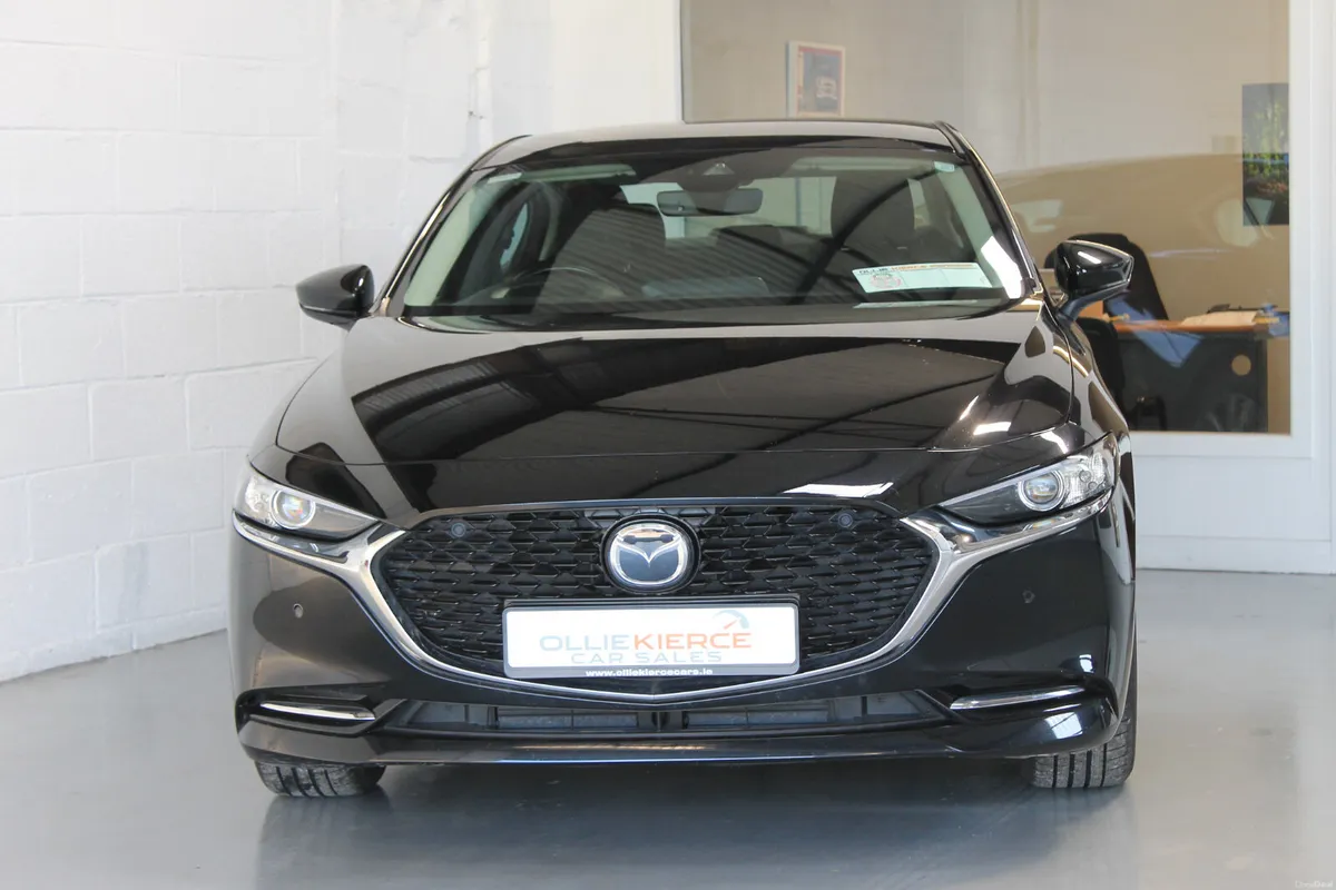Mazda Mazda3 2022, Skt X Petrol - Image 3