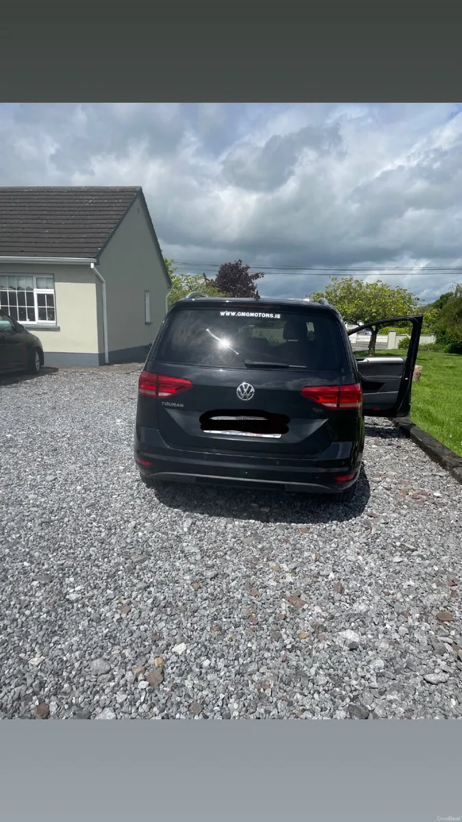 Volkswagen Touran 2018 - Image 3