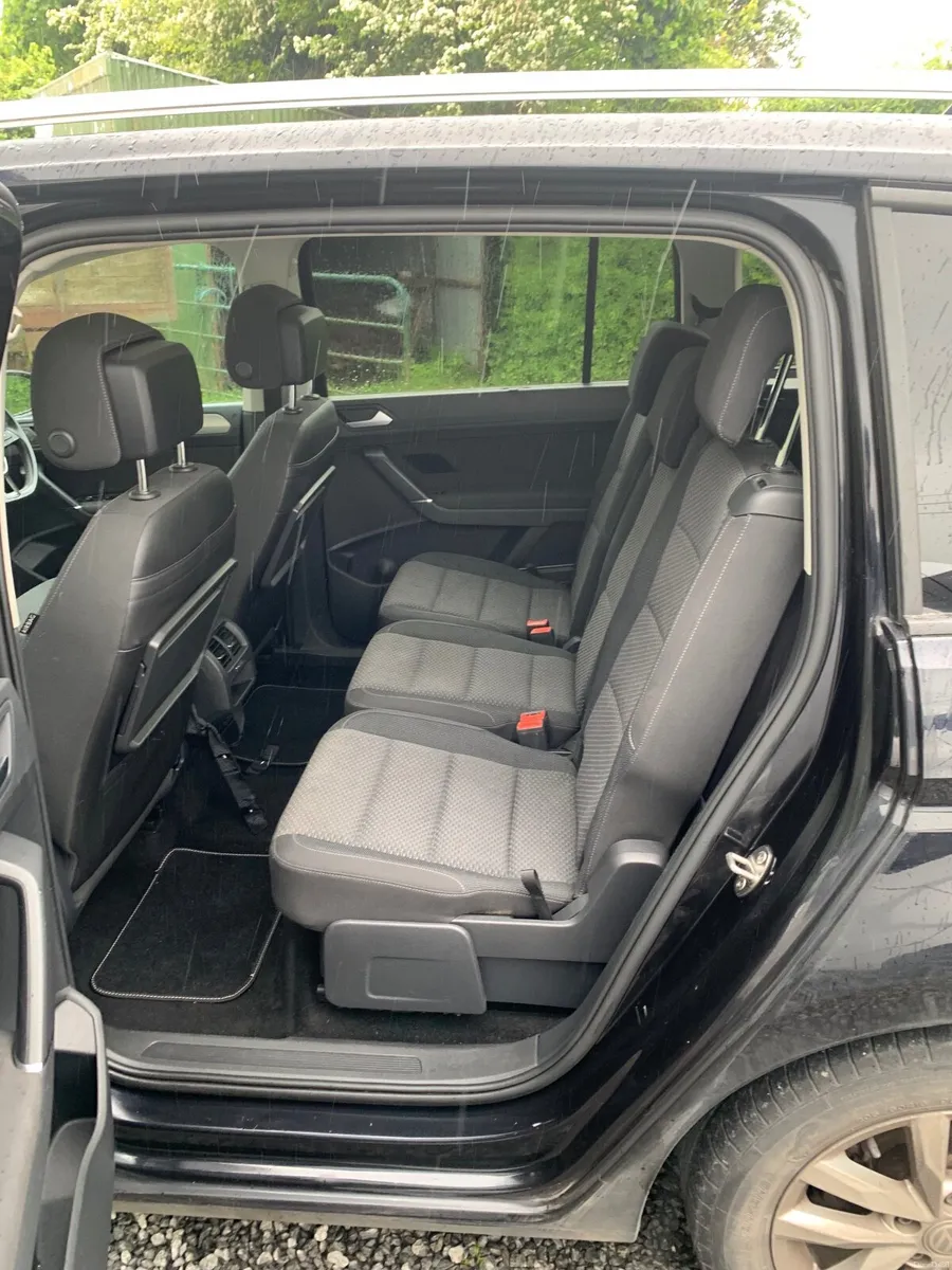 Volkswagen Touran 2018 - Image 4