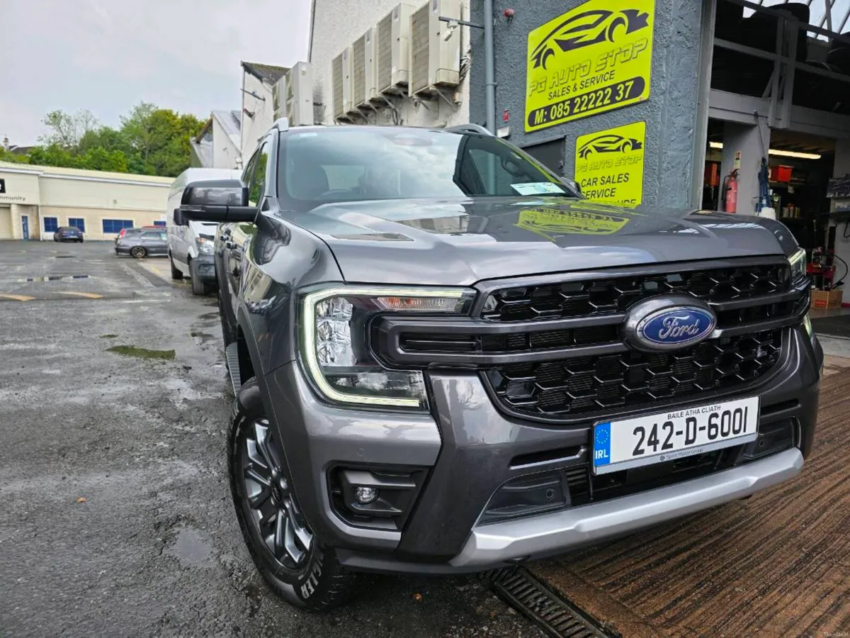 Ford Ranger 242 D/CAB WILDTRAK 2.0 TD 205 AUTO 10 - Image 3